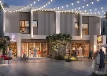 Al Deem Yas Island real estate development by Aldar featuring townhomes and community amenities.