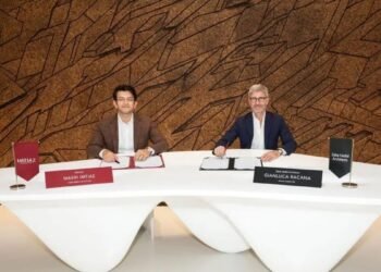 Gianluca Racana, Director, Zaha Hadid Architects (ZHA), and Masih Imtiaz, Chief Executive Officer of Imtiaz Developments.