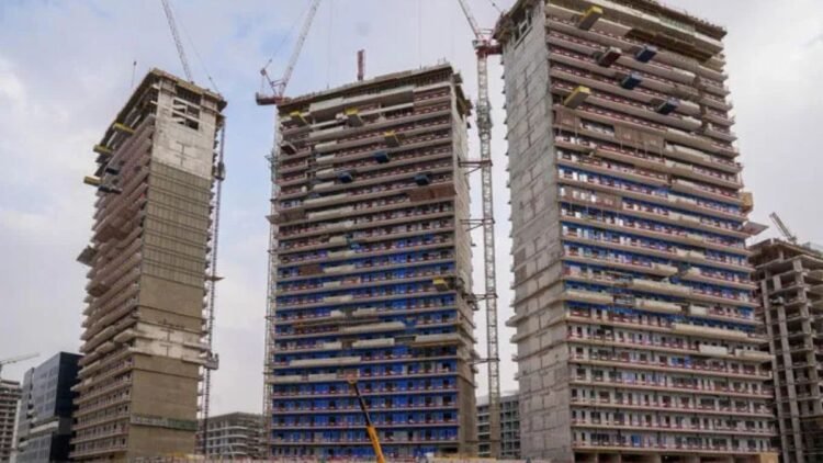 Azizi Riviera Reve Dubai off-plan apartments overlooking crystal lagoon in MBR City