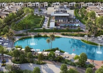 Clean energy battery system deployed at Sobha Elwood construction site in Dubai, replacing diesel generators